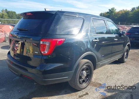 2018 Ford Explorer z USA, uszkodzony, nr VIN 1FM5K8AR1JGC95318